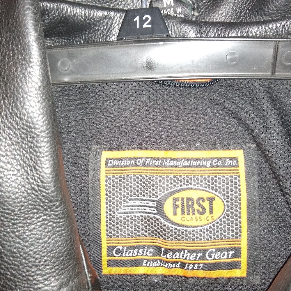 Motorcycle jacket